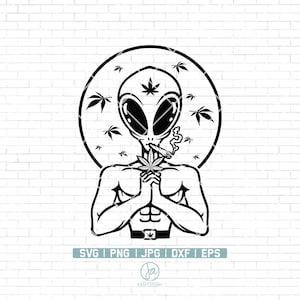 Könnte beinhalten: Schwarz-weiß-Illustration eines Außerirdischen, der ein Marihuana-Blatt hält und einen Joint raucht. Der Außerirdische ist von einem Kreis aus Marihuana-Blättern umgeben.