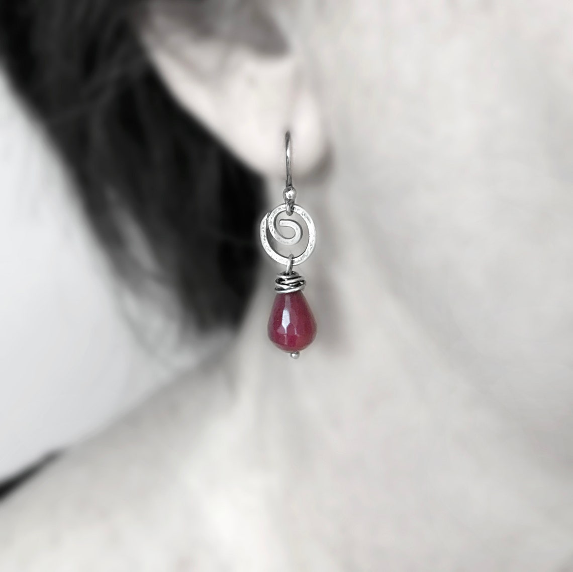 Formal Earrings Red Teardrop Twist Detail Dangle main image 0