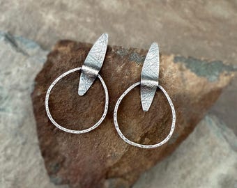 Orecchini a cerchio in argento sterling