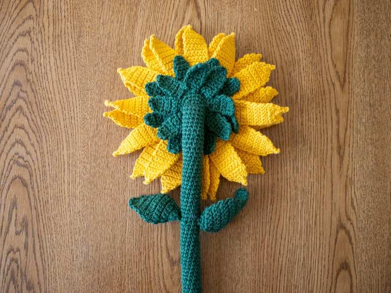 Crochet Sunflower PATTERN, Amigurumi Flower Tutorial PDF image 4