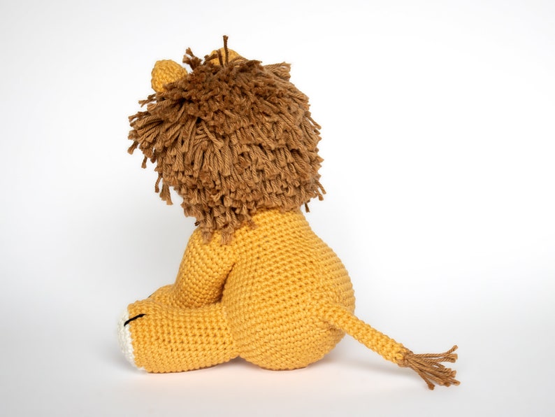 Lion CROCHET PATTERN, Lion Amigurumi Pattern, Easy Stuffed Animal Pattern, Crochet Lion Baby Gift, Plush Pattern image 6