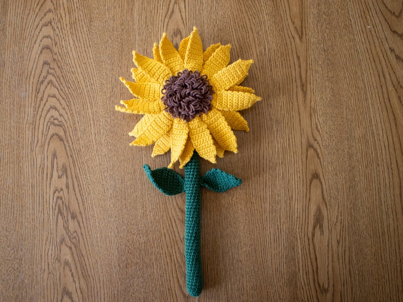 Crochet Sunflower PATTERN, Amigurumi Flower Tutorial PDF image 10