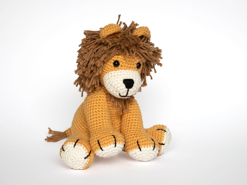 Lion CROCHET PATTERN, Lion Amigurumi Pattern, Easy Stuffed Animal Pattern, Crochet Lion Baby Gift, Plush Pattern image 2