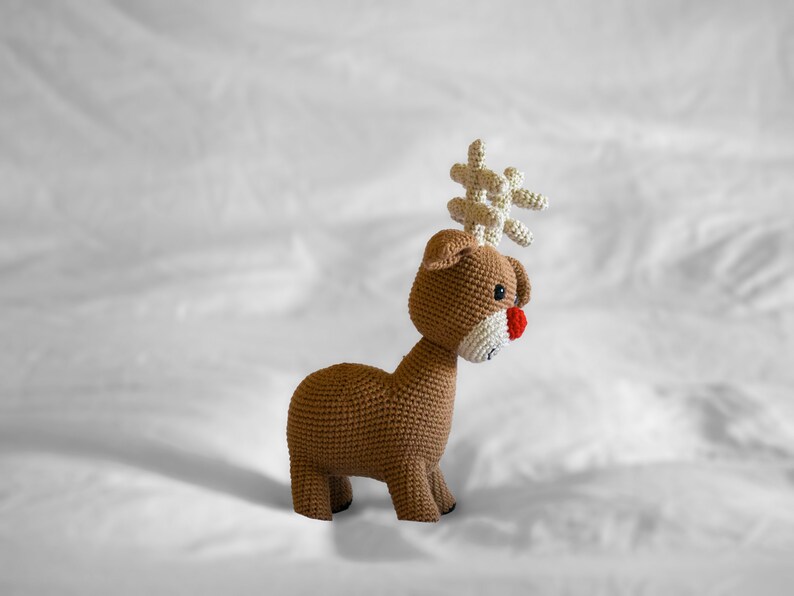 Reindeer Crochet Pattern, Amigurumi Christmas Decoration PDF image 3