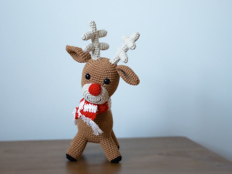 Reindeer Crochet Pattern, Amigurumi Christmas Decoration PDF image 4