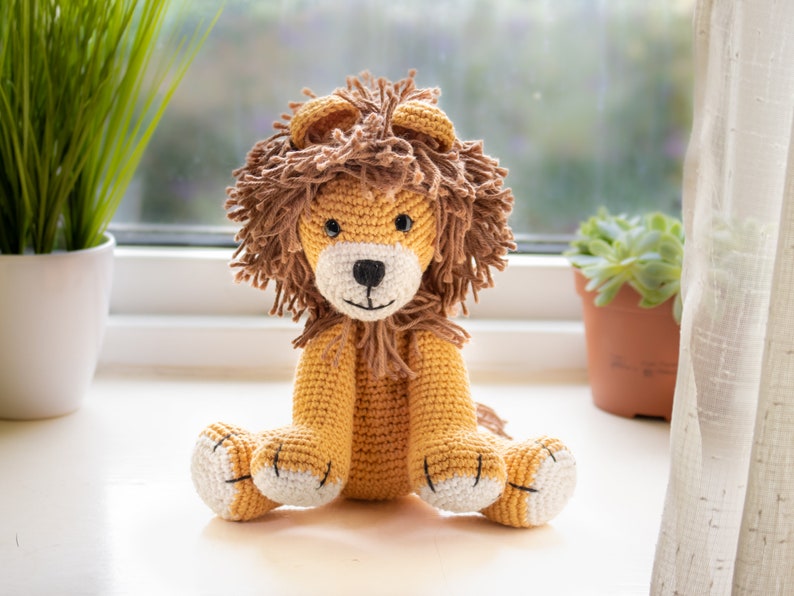 Lion CROCHET PATTERN, Lion Amigurumi Pattern, Easy Stuffed Animal Pattern, Crochet Lion Baby Gift, Plush Pattern image 3