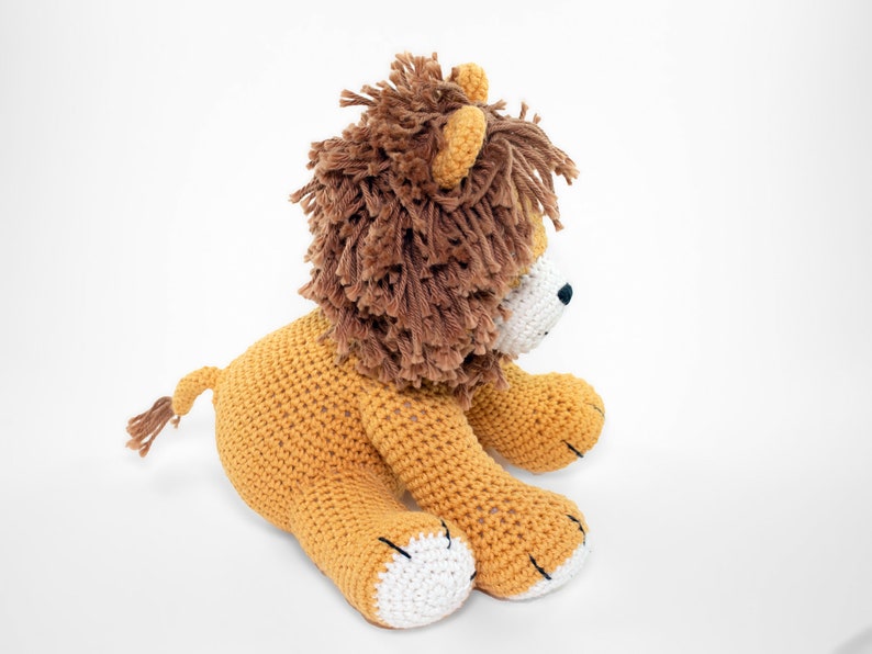 Lion CROCHET PATTERN, Lion Amigurumi Pattern, Easy Stuffed Animal Pattern, Crochet Lion Baby Gift, Plush Pattern image 5