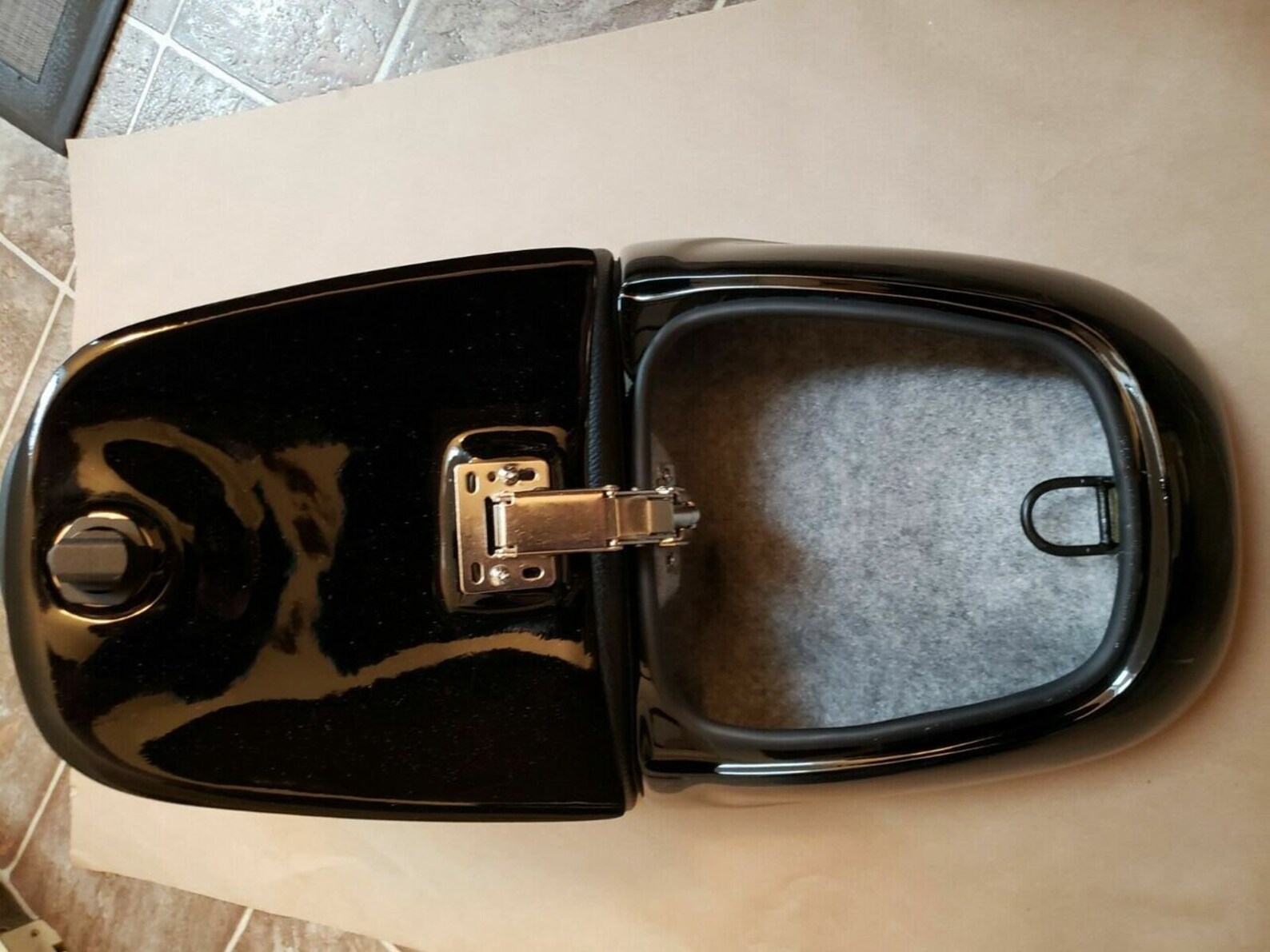 Corbin Smuggler Trunk Seat for 1970 & Up Norton Commando | Etsy