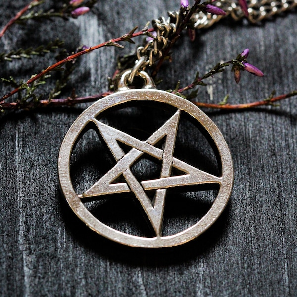 Inverted pentagram, silver plated pentacle pendant