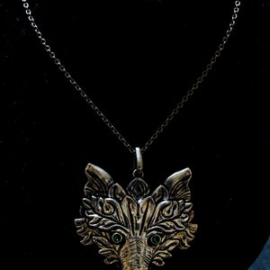 Green Fox Witches' Familiars Pendant - Etsy