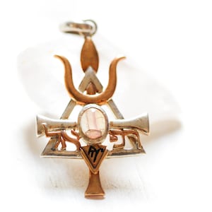Gabrielus - talisman for harmony. Sterling Silver and gold with fluorite crystal