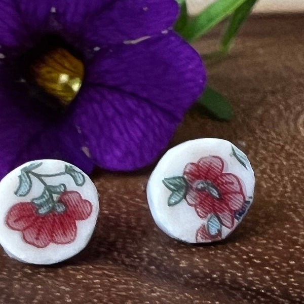 China Studs from Broken Vintage Dishes, unique  jewelry from recycled porcelain, handcut plates and cups to make unique jewelry, great gift