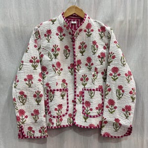 White Floral Cotton Jacket Quilted Jacket Short Jacket Handmade Stripe Piping Jacket Bohemian Winter wear Coat For Women&#39;s New Style