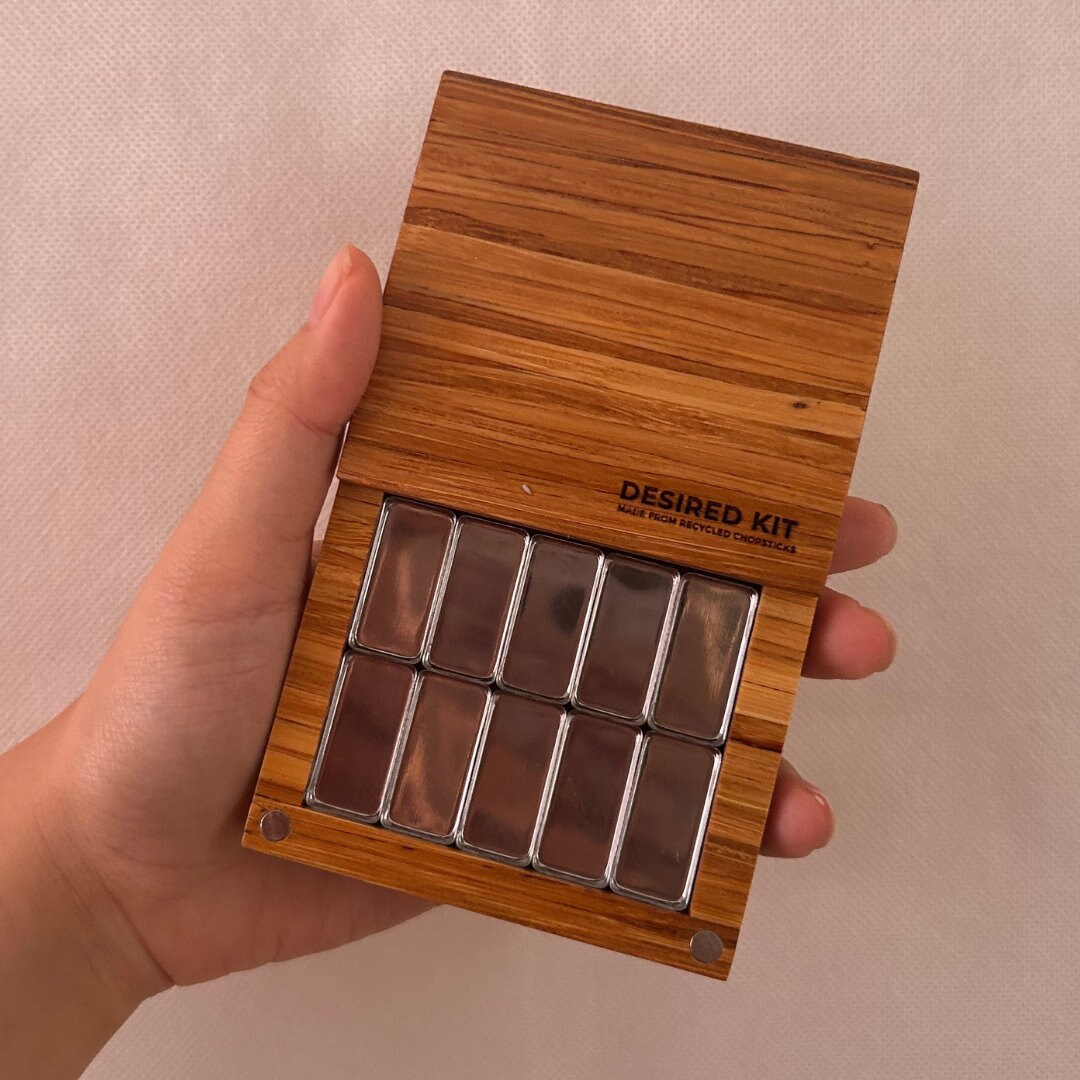Magnetische Make-up-Palette Leer | Mit Spiegel | Fischschuppen-Design | Ca. 18x10 Cm | Für Lidschatten-Pfannen DIY