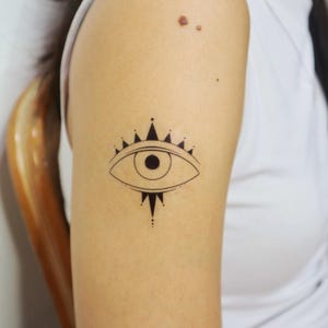 Mystic Eye Temporary Tattoo: Halloween Costume Body Art