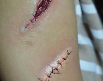 Prótesis realista de herida suturada de silicona, dos tamaños / Hulu, Disney, Netflix / 7 tonos de piel / Maquillaje de efectos especiales para cine, televisión y Halloween