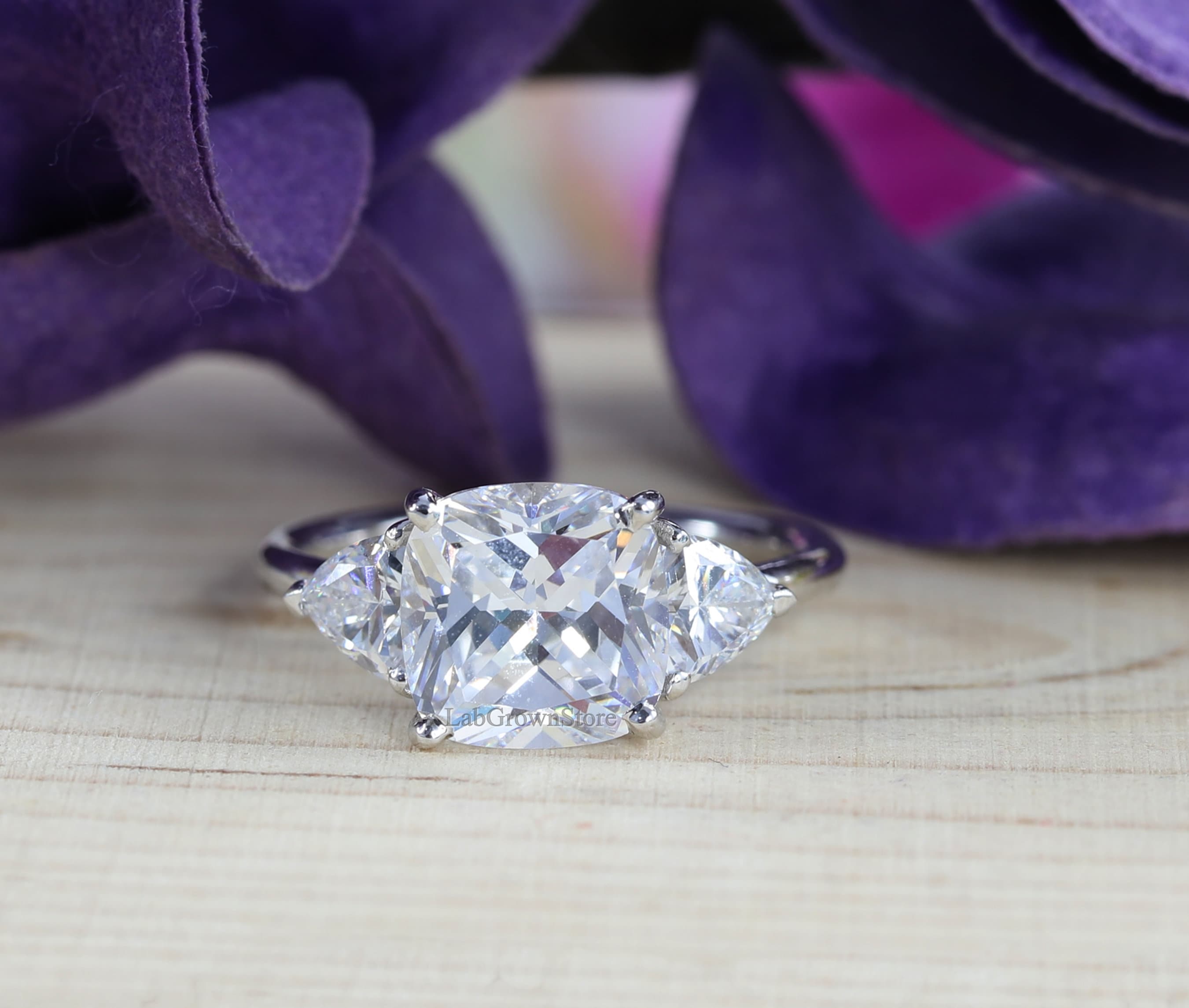 Cushion cut with trillions discount