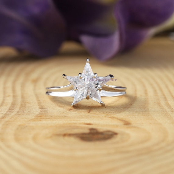 Kite Cut Diamond Ring, Star Shape Diamond Ring, Designer Classic