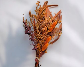 Fall dried bouquet table decor fall bride caspia brown pampas bunny tails fall centerpieces cozy warm fall florals wheat pampas neutral