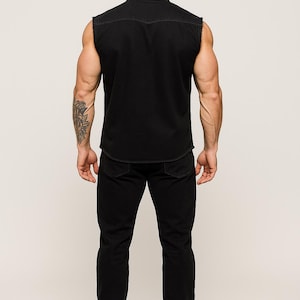 Gilet en denim noir effet vieilli - chemise de travail sans manches - haut motard en coton épais 265 g/m² - gilet punk rock esthétique urbain grunge XS-4XL image 5