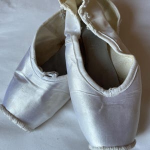 Rare White Ballet Point Shoes Used Arts and Crafts Romantic Decor Nursery Decor Shabby Chic Satin Fairytale Girls Dream