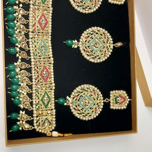 Indian & Pakistani Polki set - Indian Pakistani Jewellery - Indian Pakistani Bride - Choker - Tikka - Earrings - Polki - Bridal accessories