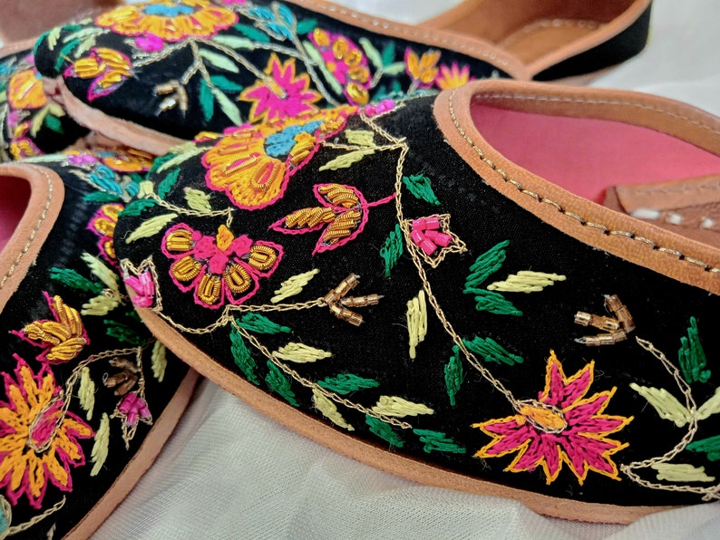 Punjabi Jutti Women's Shoes Indian Bride Pakistani Bride Indian essentials Wedding shoes Accessories Desi accessories Shoes 37 EU women's
