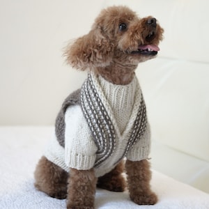 Brown Vest / knitting pattern