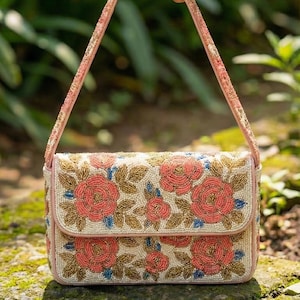 Vintage Floral Peach and Cream Beaded Shoulder Bag - Gold Leaf Rose Garden Party Hand-Beaded Purse