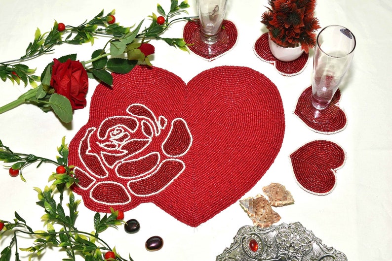 ZARIMOON Beaded Heart Placemat - Thumbnail 5