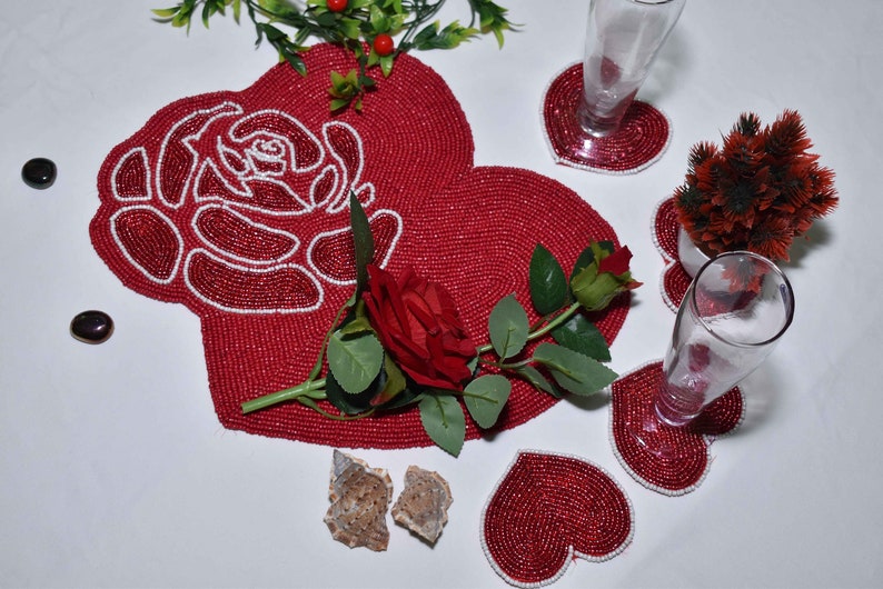ZARIMOON Beaded Heart Placemat - Thumbnail 4