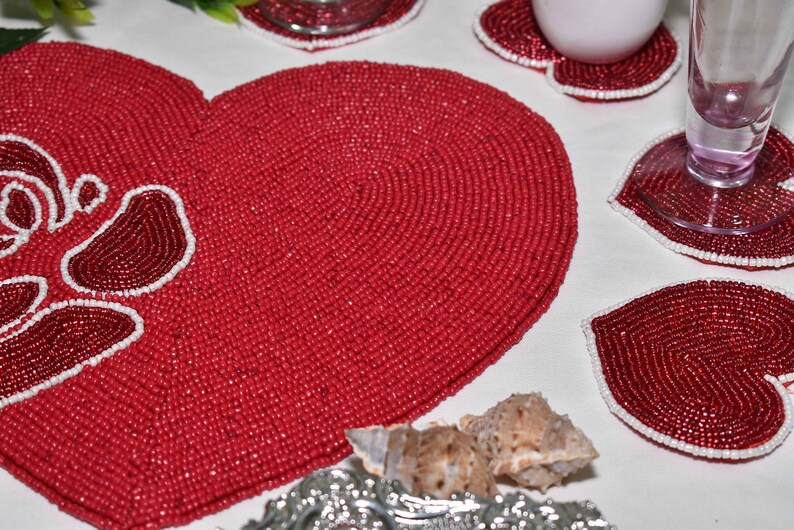 ZARIMOON Beaded Heart Placemat - Thumbnail 3