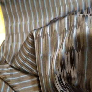 Vintage Japanese Silk Kimono Fabric/Black and Blue Arrow Design/By the Yard