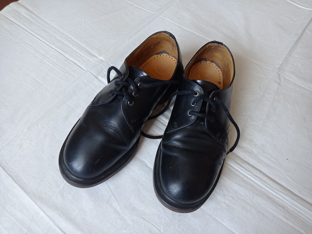 Dr. Martens uk8 27㎝　BIGBANG Dr. Martens uk8 27㎝ BIGBANG Dr. Martens Shoe Size Chart