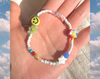 Smiley Face Bracelet, rainbow fun bracelet, daisy beaded bracelet, y2k flower colorful bracelet, personalized bracelet, valentines day gift