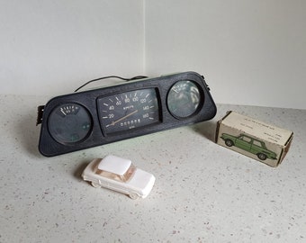 Vintage Soviet car dashboard ZAZ 70s / Ideal for steampunk decor / ZAZ 965 / Vintage USSR / Original speedometer / Car Dashboard Zaporozhets