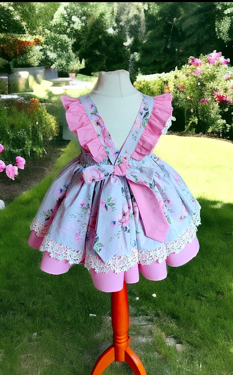 Tea party dress, Floral, puffy party dress for baby or toddler girl zdjęcie 2