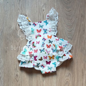 Butterfly romper for baby girl, First birthday butterfly romper, Cake smash romper with butterflies 12 months