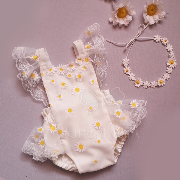 Newborn daisy photo prop, Newborn photoshoot outfit, Baby girl daisy newborn outfit, Newborn daisy romper