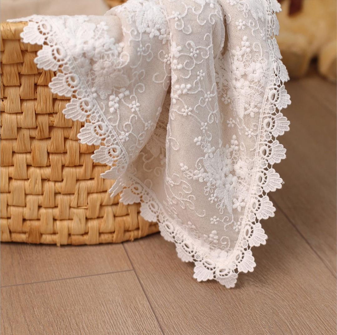 Set 6 Fazzoletti Donna In Cotone Con Pizzo E Ricami - Stile Retrò Per Matrimoni E Occasioni Speciali - Foto 2