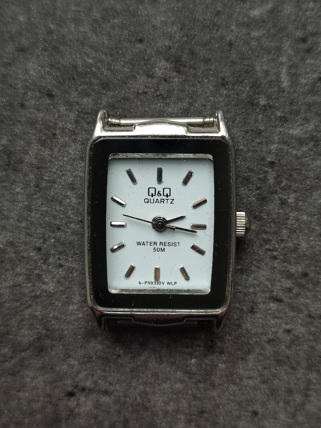 Q&q Water Resist Bar Means 1980's Q&Q Women's Quartz Watch