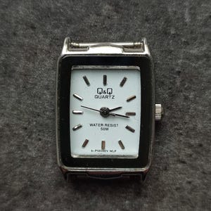1980&#39;s Q&Q women&#39;s Quartz Watch Vintage wrist watch SERVICED Japan Mov&#39;t Water Resist 5 bar