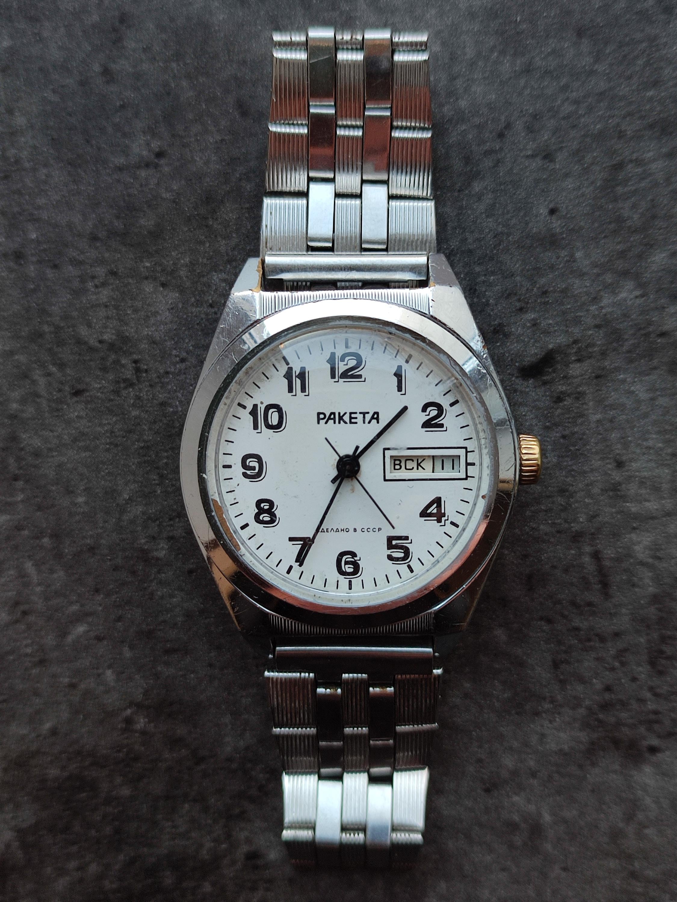 Vintage Soviet Men's Rare Mechanical Watch Raketa 2609 Collectible