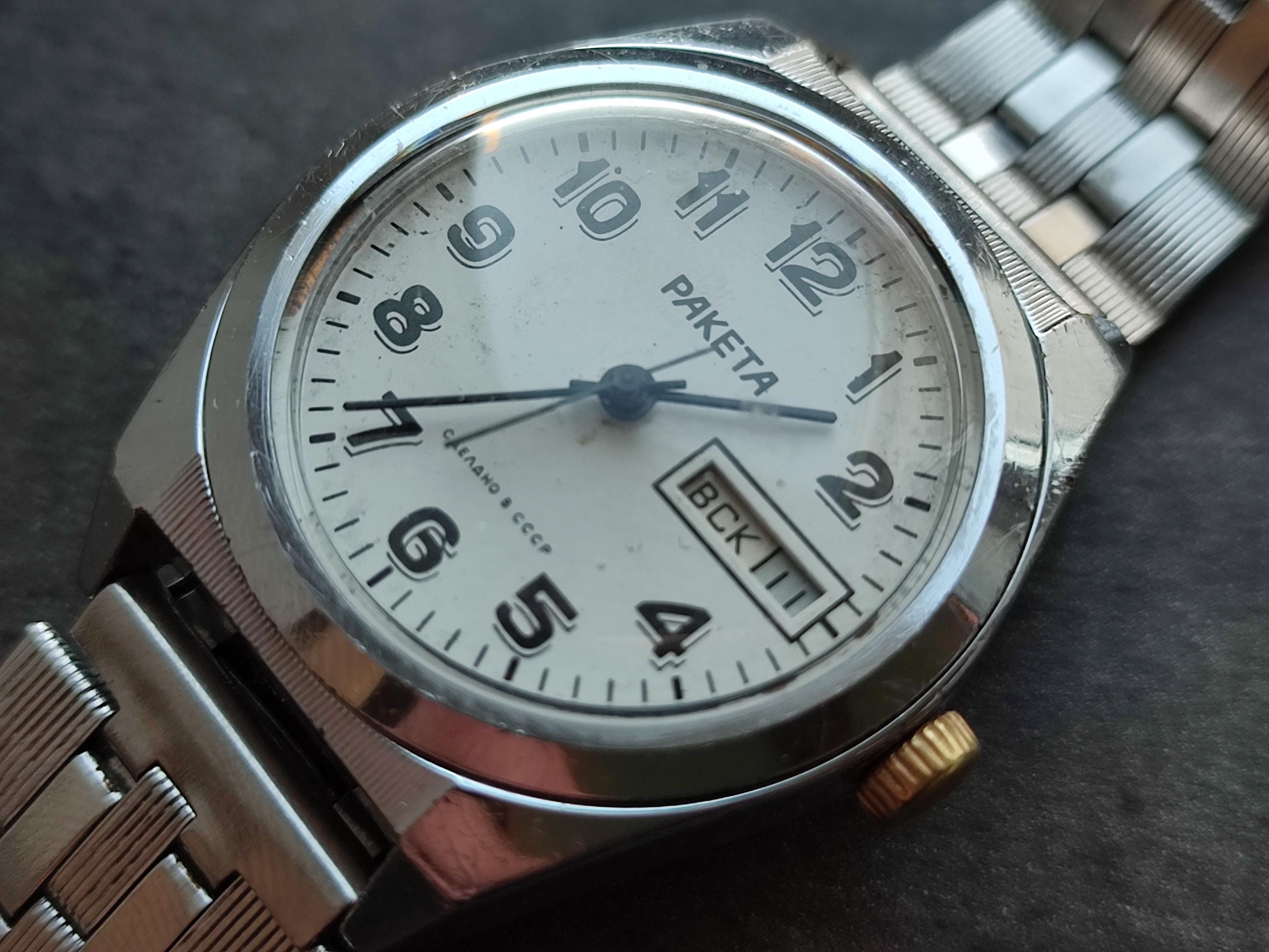 Vintage Soviet Men's Rare Mechanical Watch Raketa 2609 Collectible