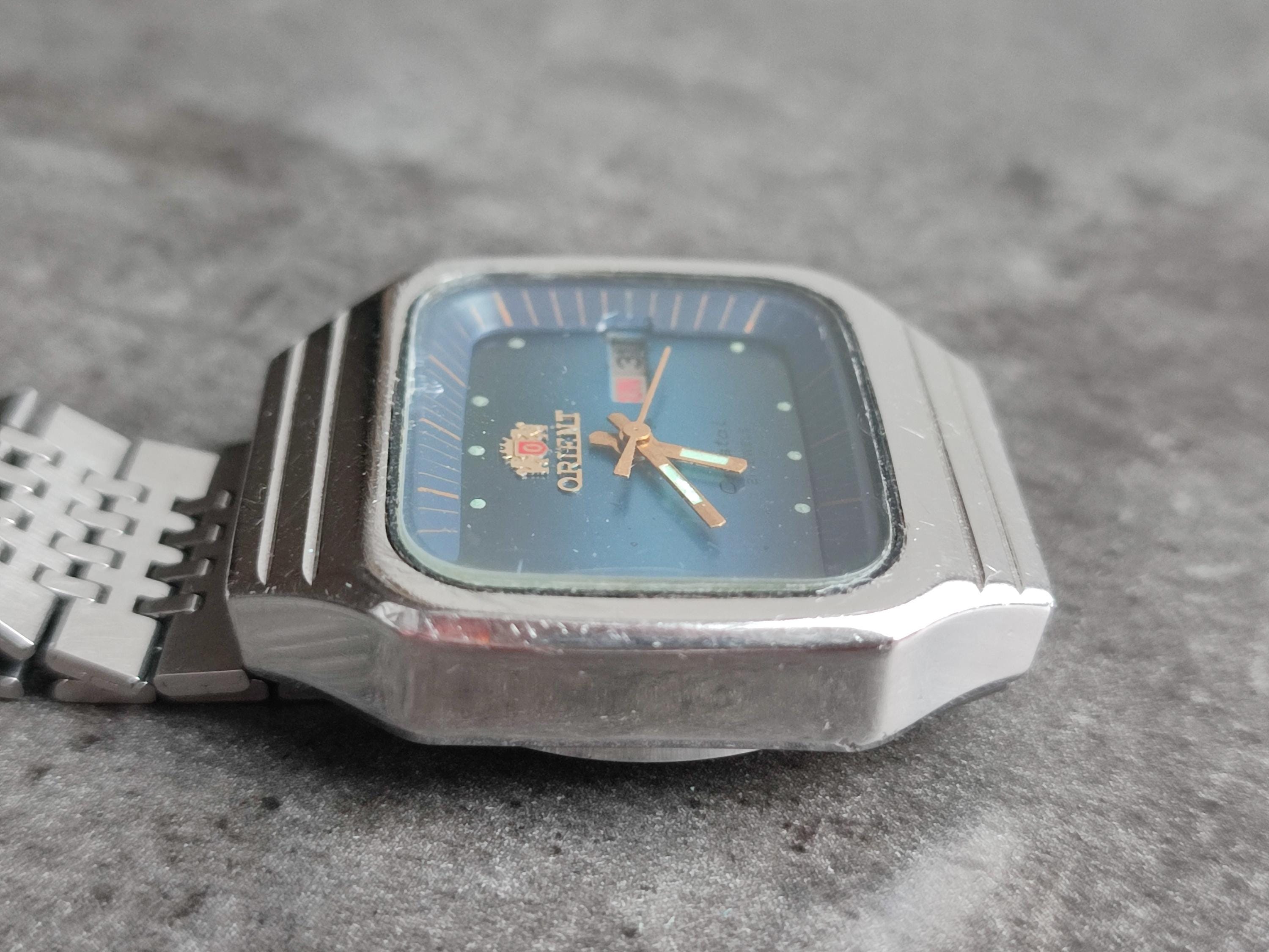 Rare 1970's ORIENT 3 Star Crystal Men's Watch Vintage