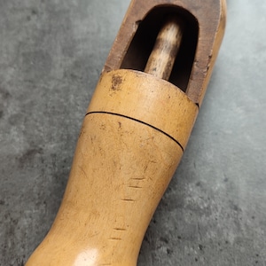 Cavatappi vintage in legno russo per tappare le bottiglie