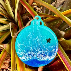 Resin ocean Christmas ornament