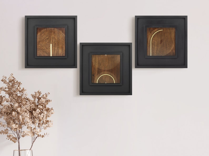 Geometrische Wave's hout en messing wanddecoratie, set van 3 houten muurkunst voor de muur in de woonkamer, cadeau voor vriend. afbeelding 1