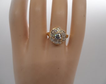 Vintage Cocktail Ring w/ Clear Quartz Stones 14K Gold Plated, Size 5 1/2