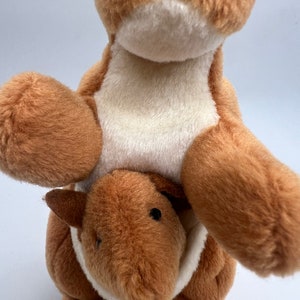 Vintage “Pouch” The Kangaroo TY